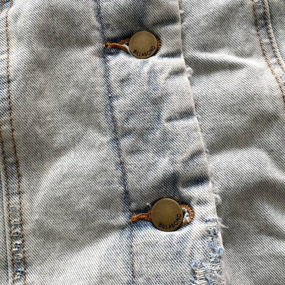 π₯π₯BILLABONG - SUCH A TRIP DENIM JACKETπ₯π₯ - Picture 9 of 11